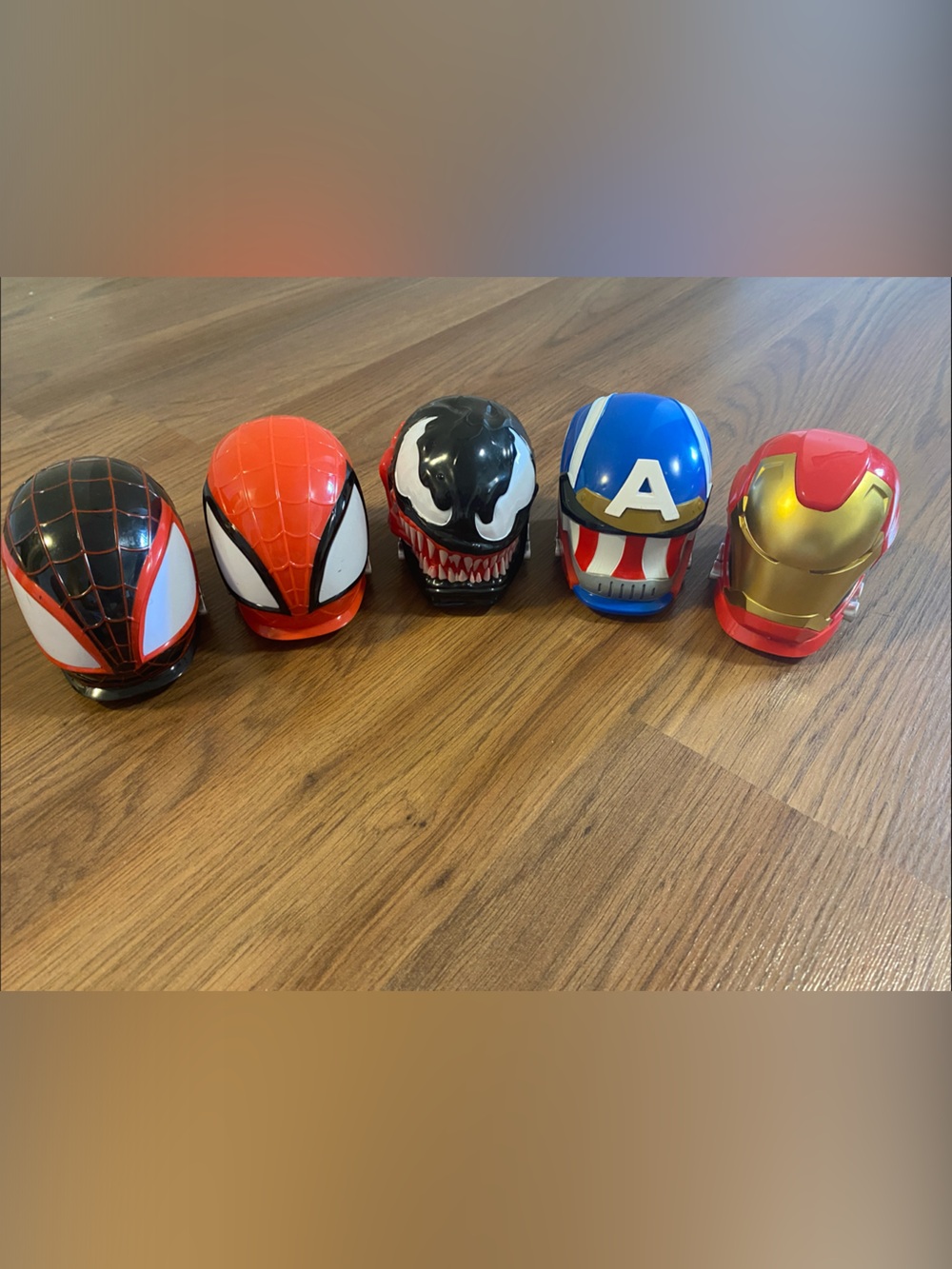 Marvel friction car set
